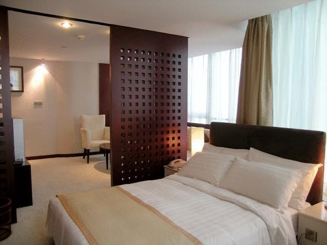 Brightel All Suites Shanghai Rum bild